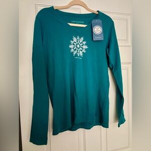 Women’s Life Is Good Teal V-Neck with Snowflake Design Medium NWT